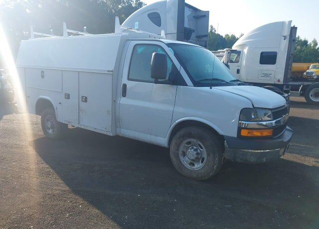2024 CHEVROLET Express