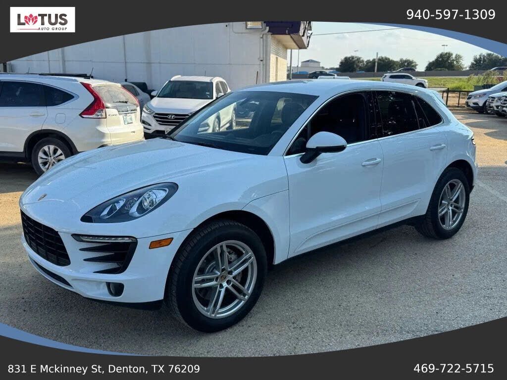 2016 PORSCHE Macan