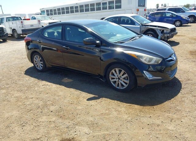 2015 HYUNDAI Elantra