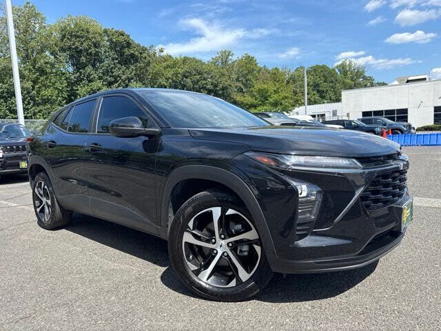 2024 CHEVROLET Trax