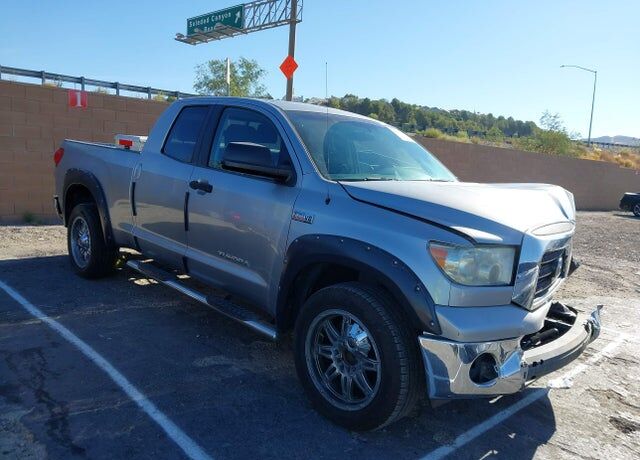 2008 TOYOTA Tundra