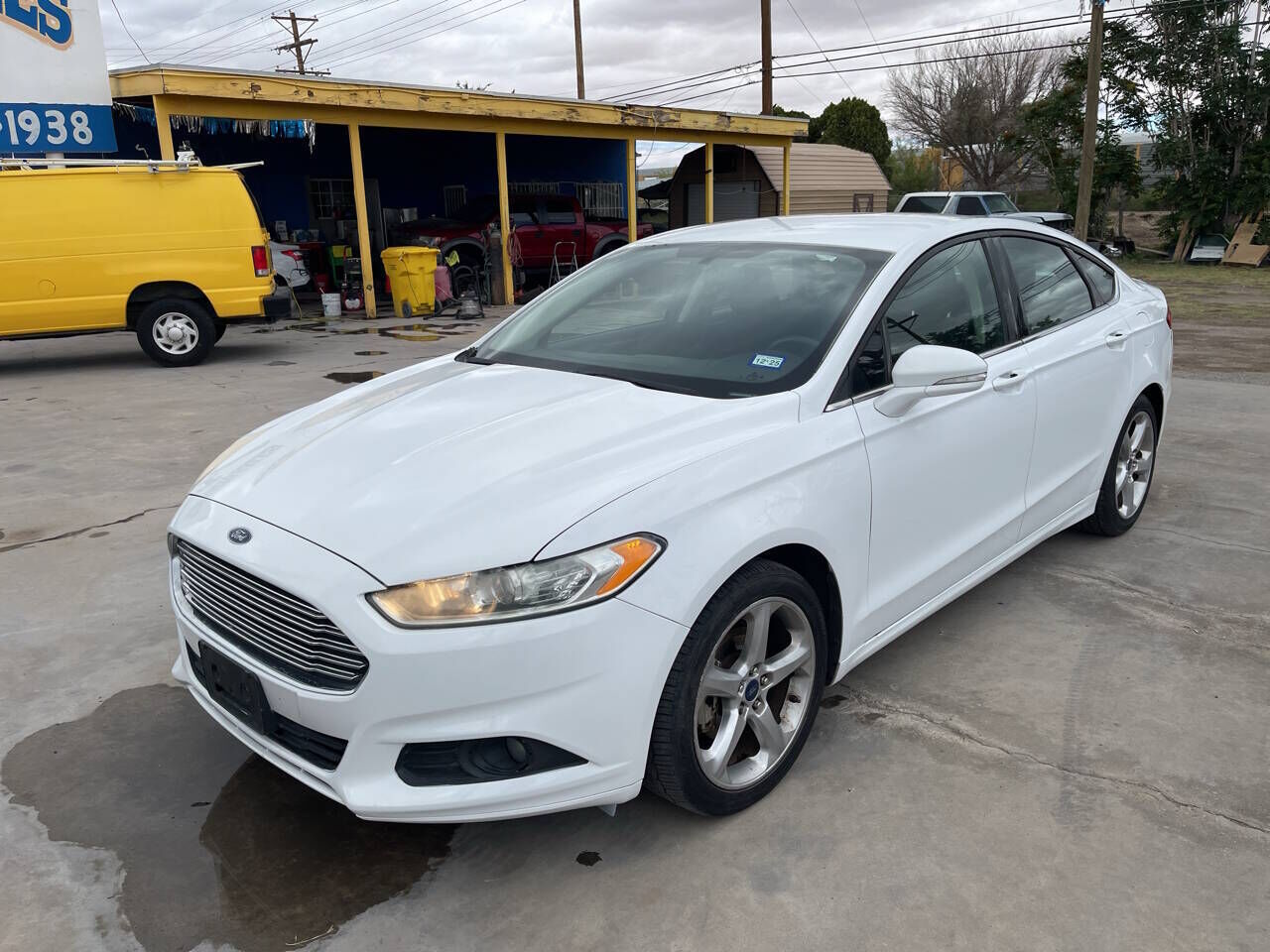 2015 FORD Fusion