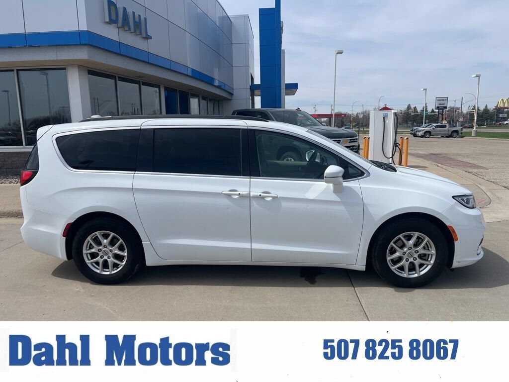 2022 CHRYSLER Pacifica