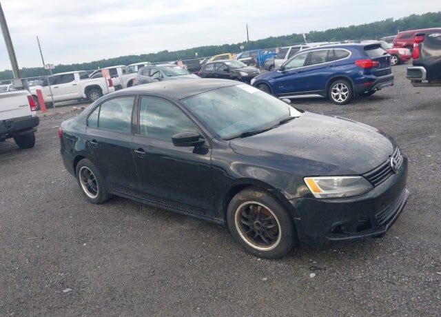 2011 VOLKSWAGEN Jetta