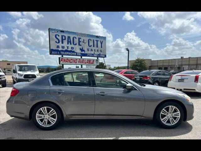 2012 INFINITI G25