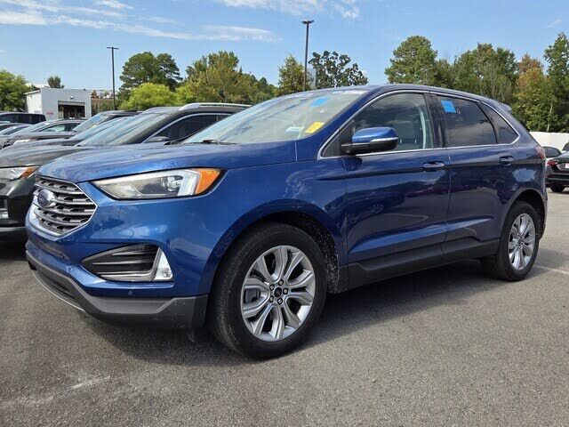 2023 FORD Edge