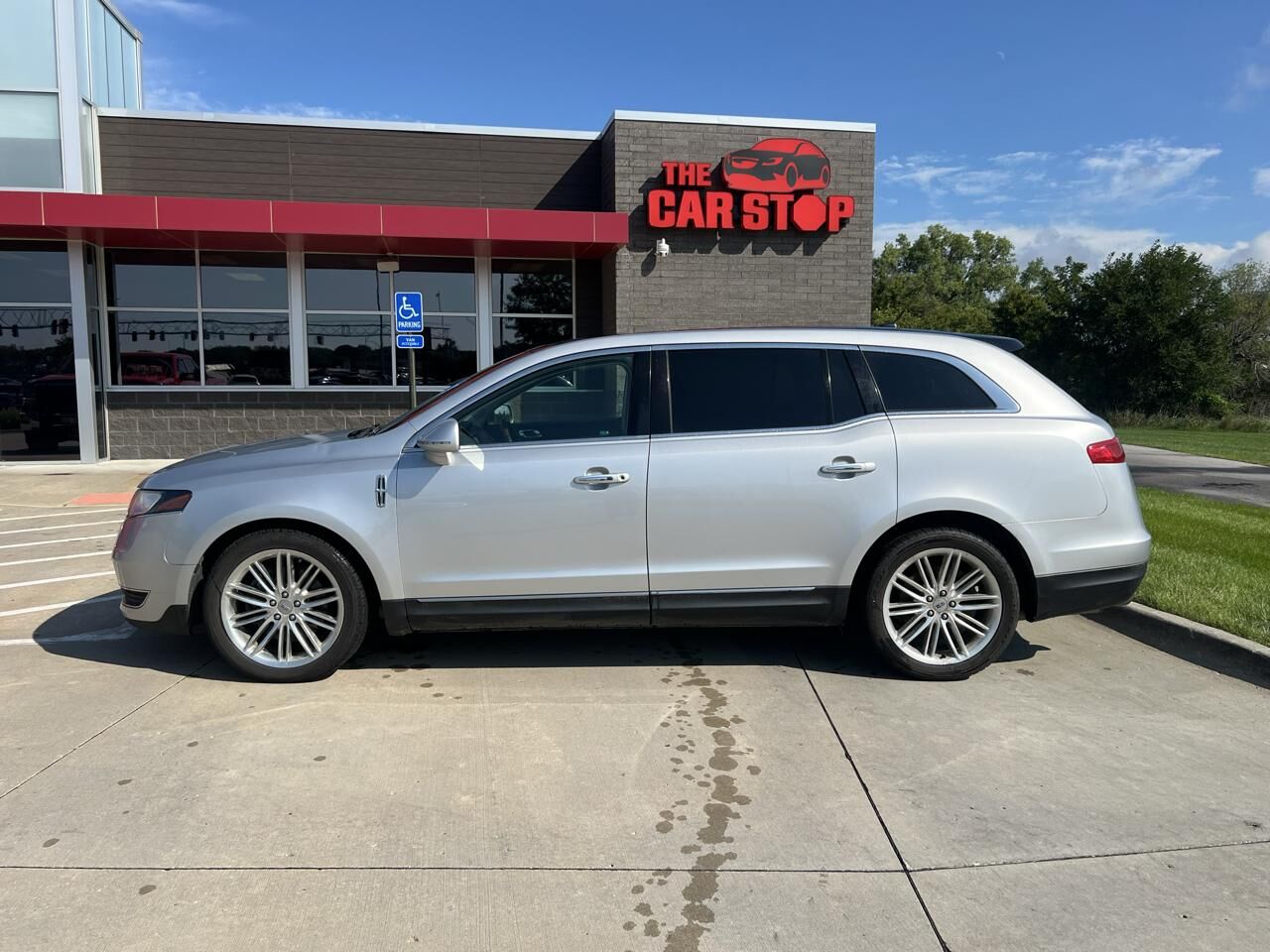 2016 LINCOLN MKT