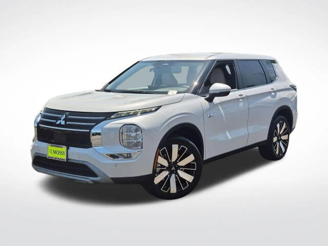 2026 MITSUBISHI Outlander