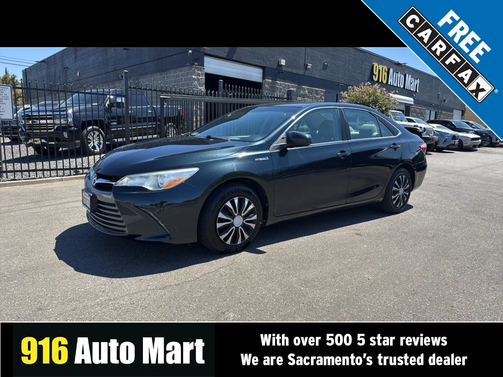 2017 TOYOTA Camry