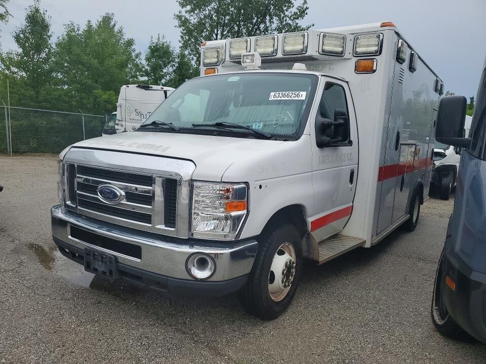 2017 FORD E-450