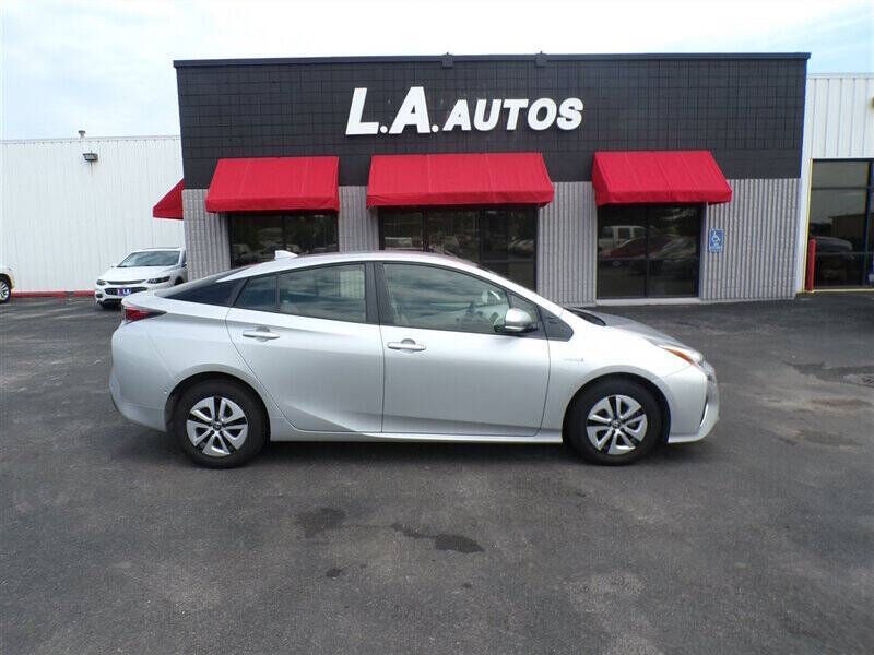 2017 TOYOTA PRIUS