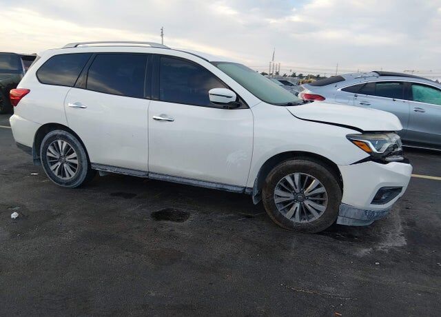 2019 NISSAN Pathfinder