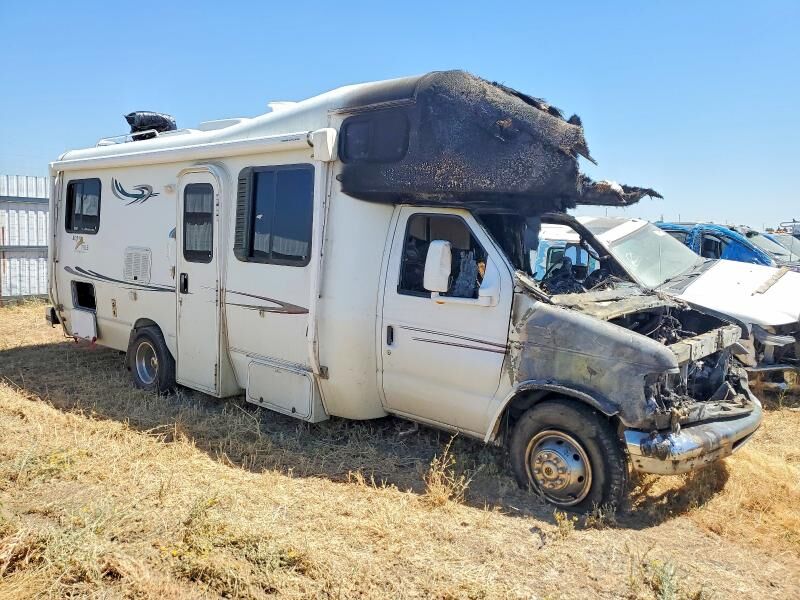 2005 FORD E-450