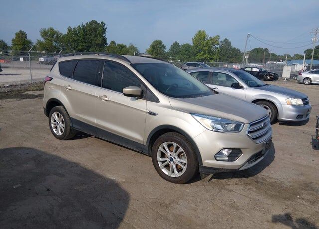2018 FORD Escape