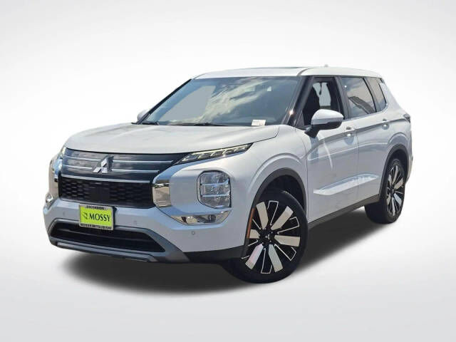 2026 MITSUBISHI Outlander