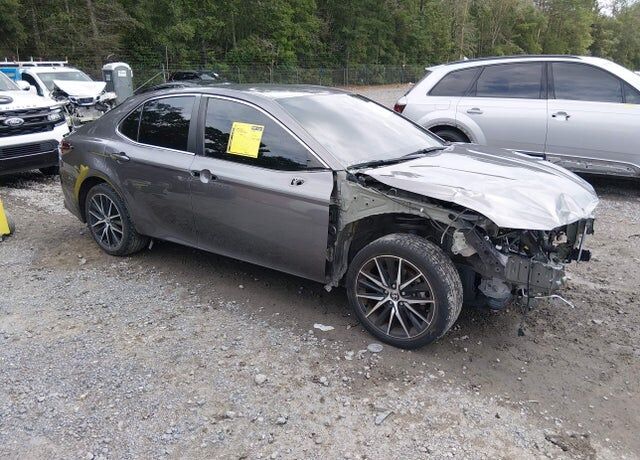 2023 TOYOTA Camry