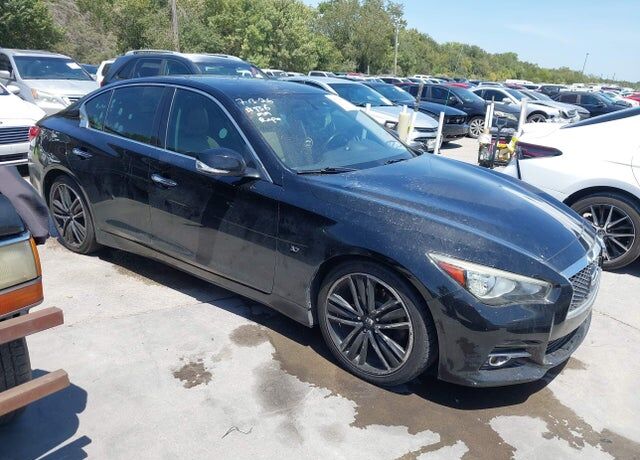 2015 INFINITI Q50