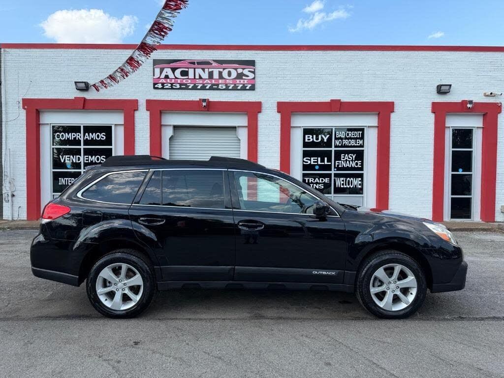 2013 SUBARU Outback
