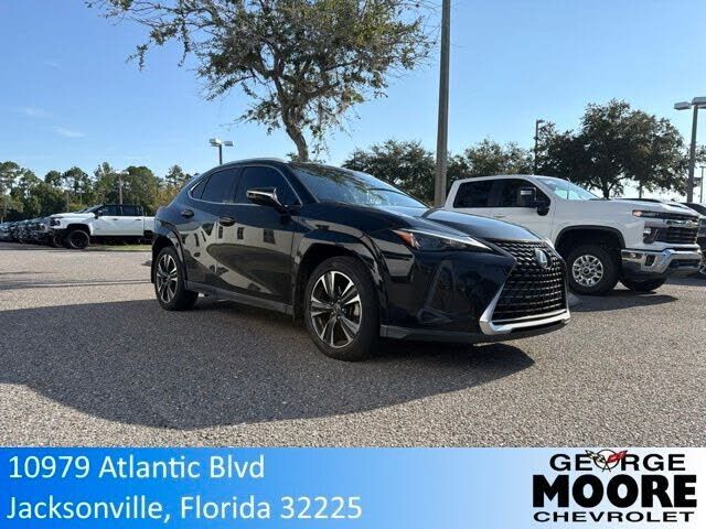 2024 LEXUS UX
