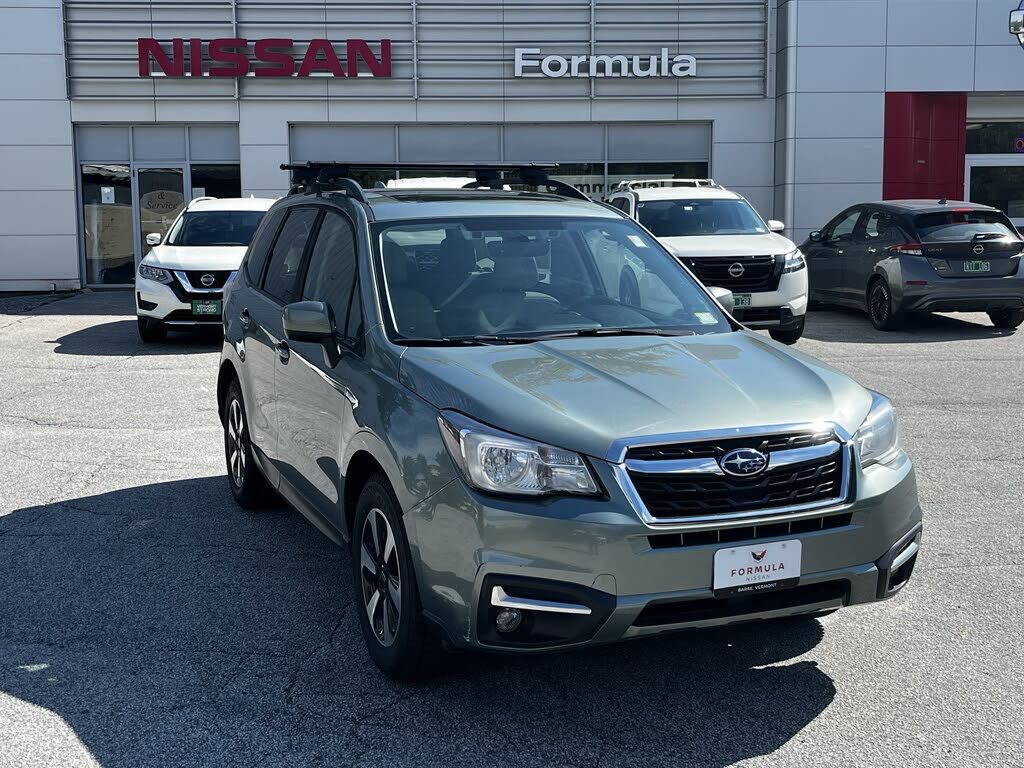 2017 SUBARU Forester