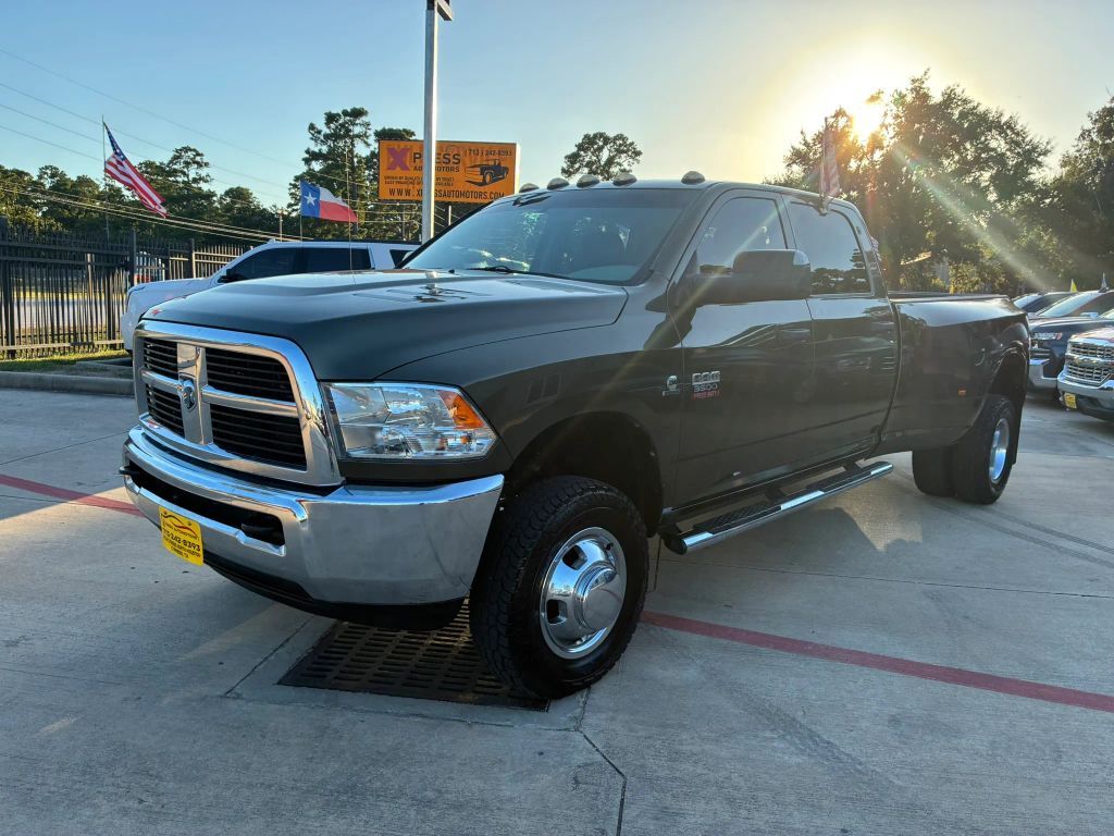 2012 DODGE Ram