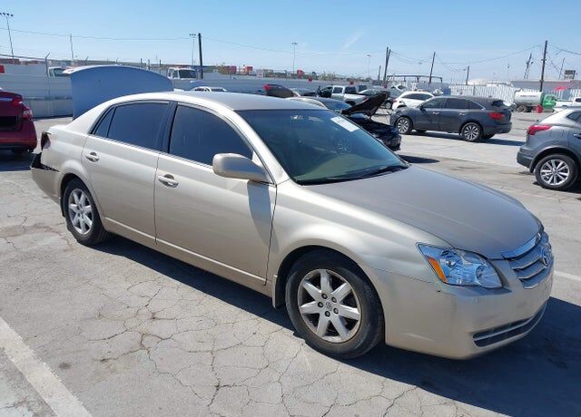2007 TOYOTA Avalon