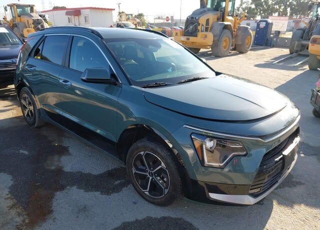2023 KIA Niro