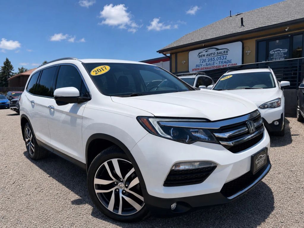 2017 HONDA Pilot