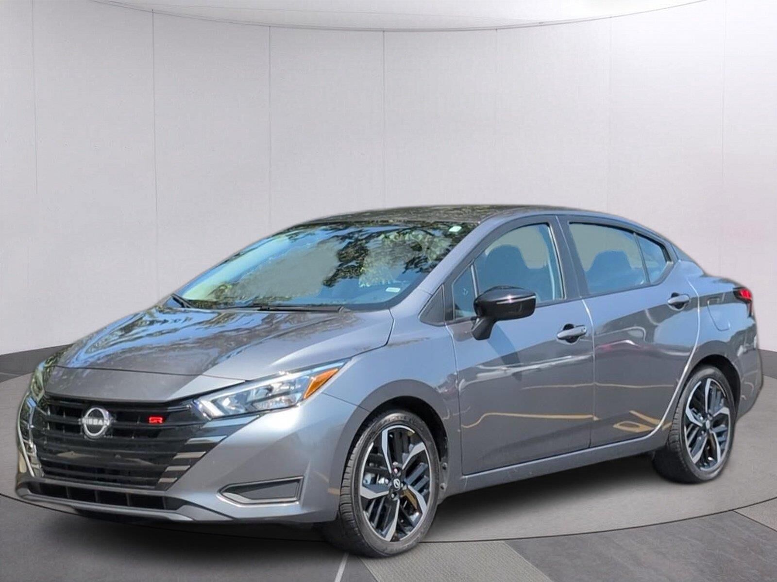 2024 NISSAN Versa