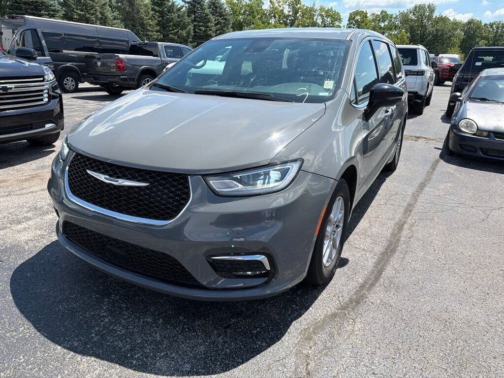 2025 CHRYSLER Pacifica