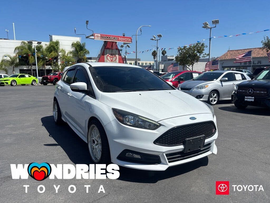 2018 FORD Focus