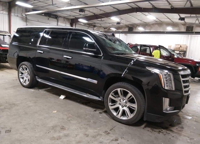 2016 CADILLAC Escalade