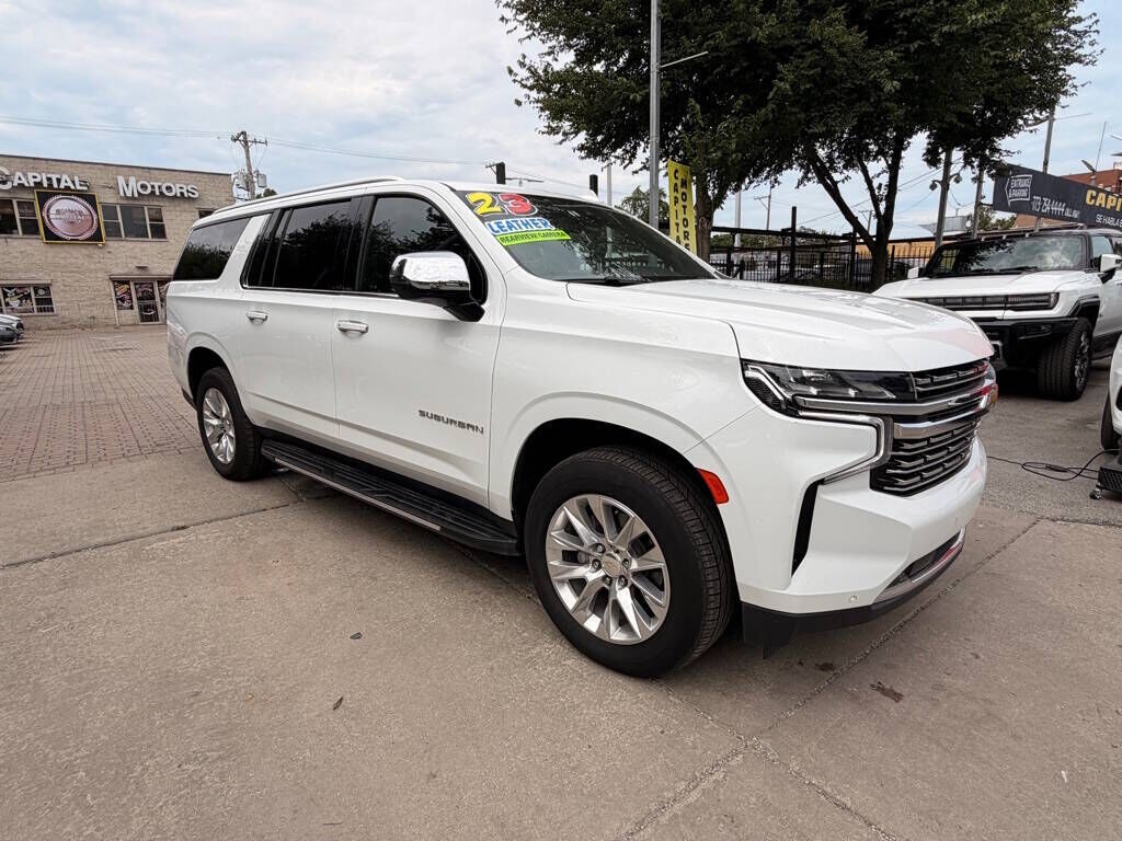 2023 CHEVROLET Suburban