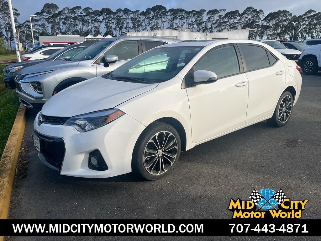 2014 TOYOTA Corolla