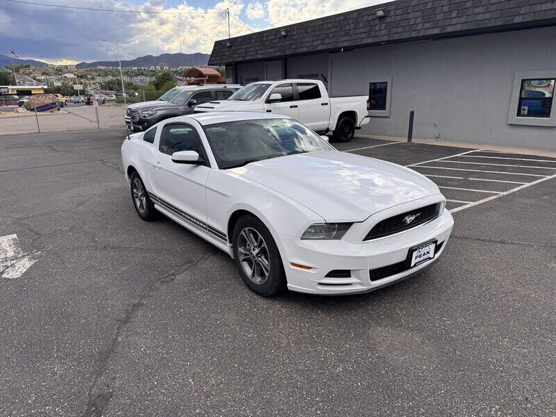 2014 FORD Mustang
