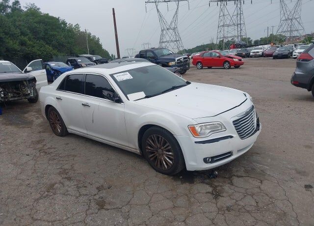 2011 CHRYSLER 300C