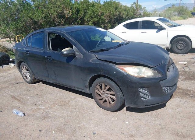 2012 MAZDA Mazda3