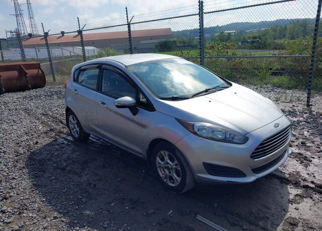2015 FORD Fiesta