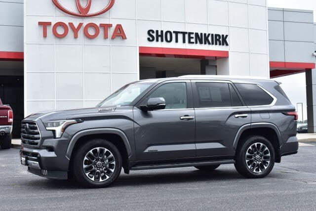 2024 TOYOTA Sequoia
