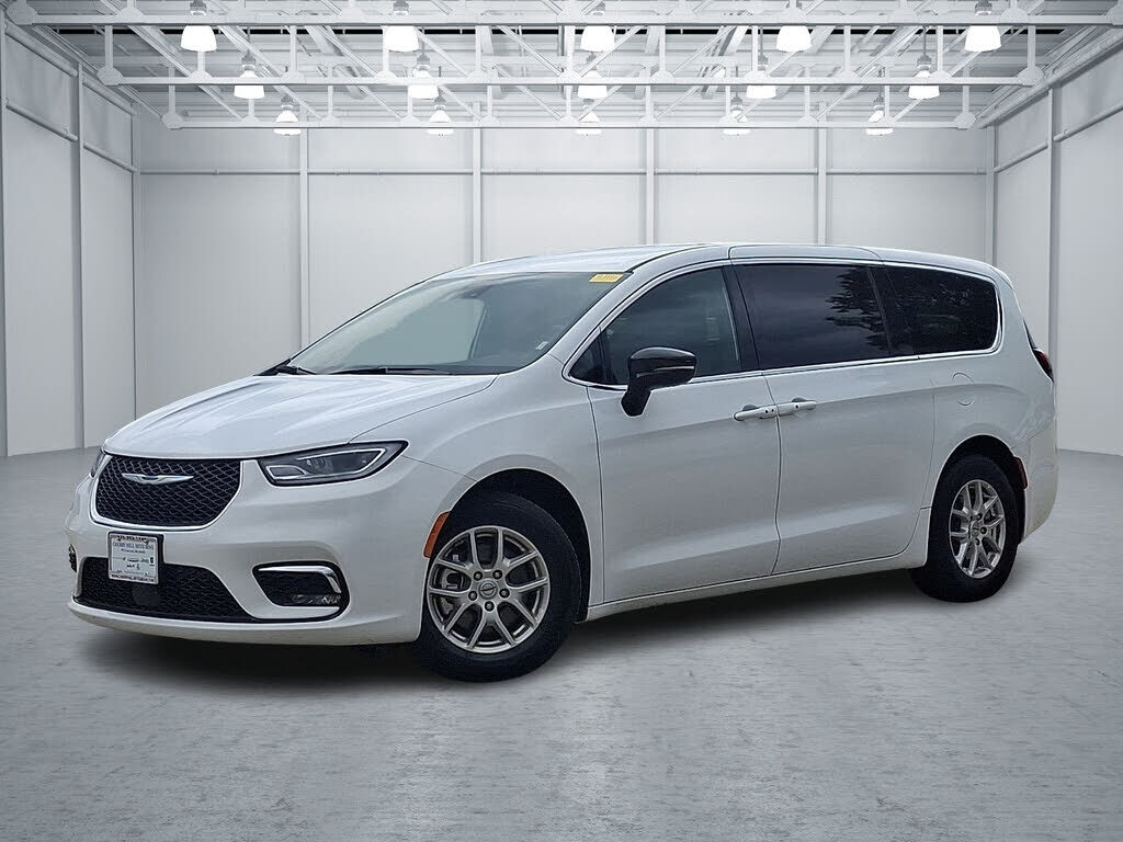 2025 CHRYSLER Pacifica