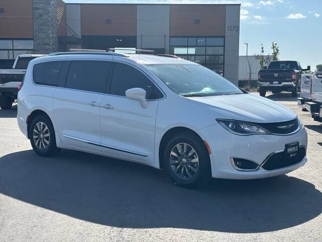 2020 CHRYSLER Pacifica