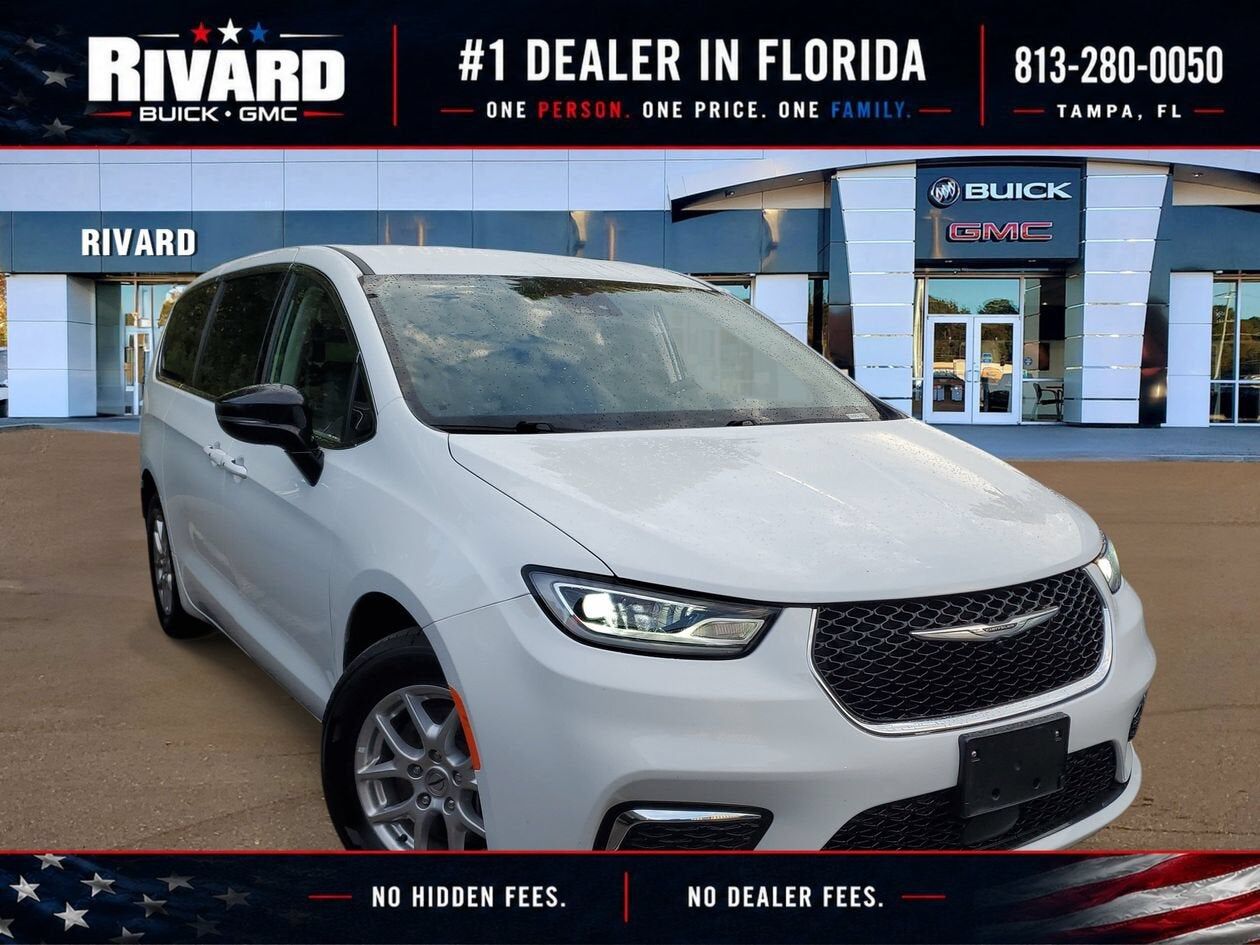 2024 CHRYSLER Pacifica
