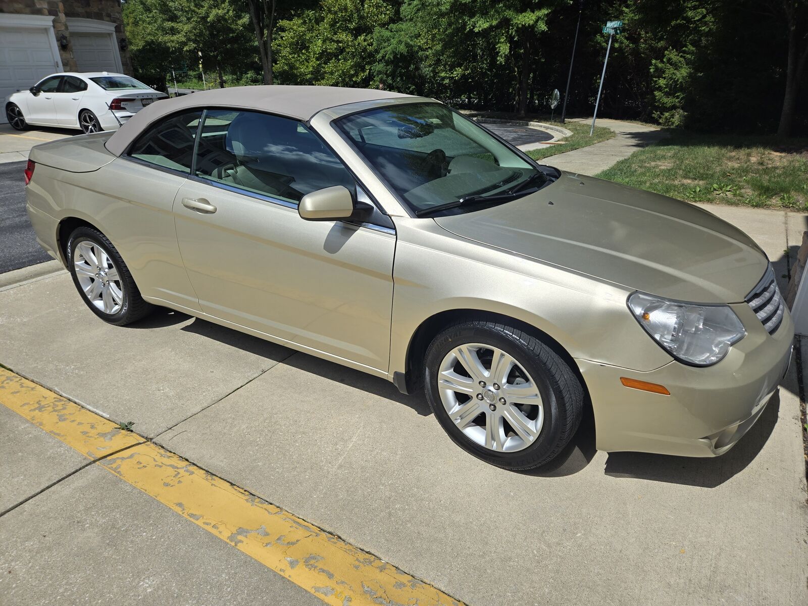 2010 CHRYSLER Sebring