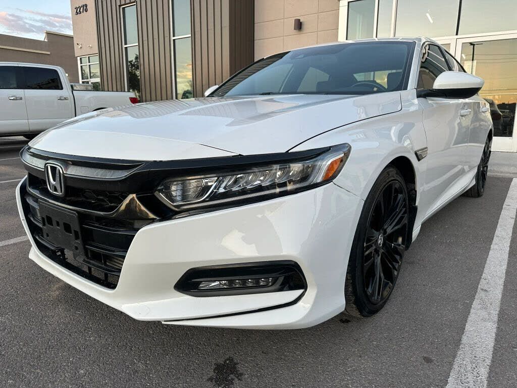 2019 HONDA Accord