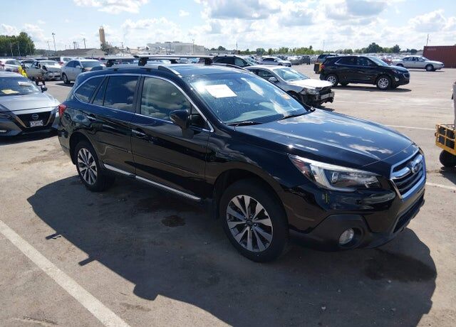 2018 SUBARU Outback