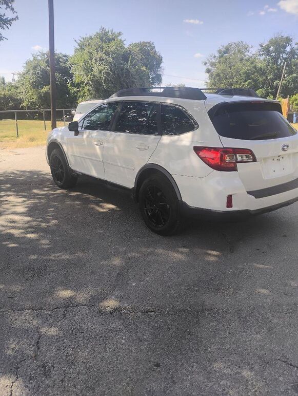2017 SUBARU Outback