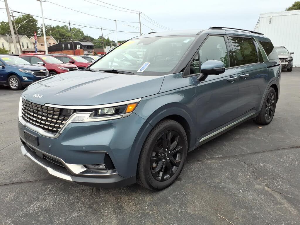 2023 KIA Carnival