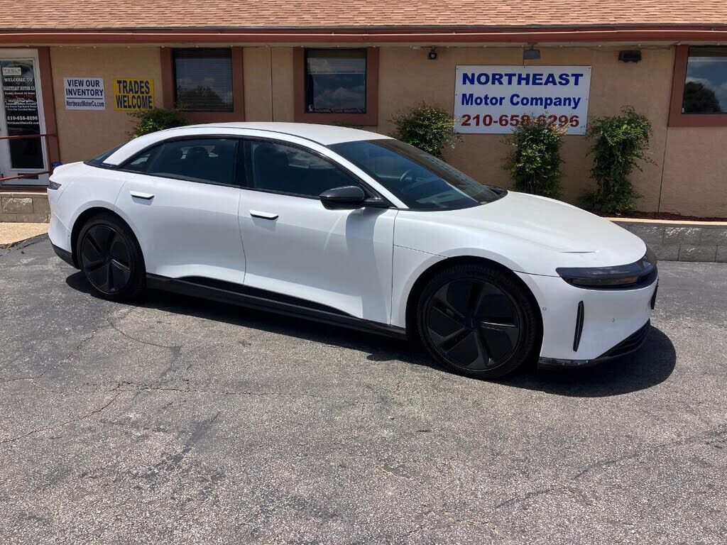 2024 LUCID MOTORS Air
