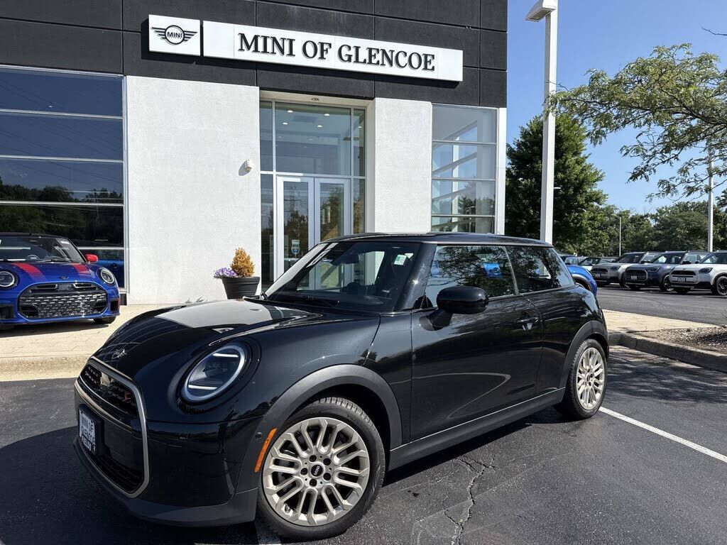 2025 MINI Hardtop