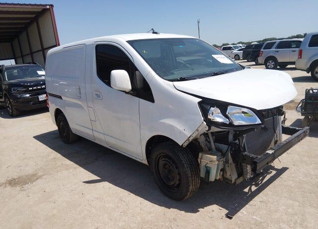 2013 NISSAN NV200
